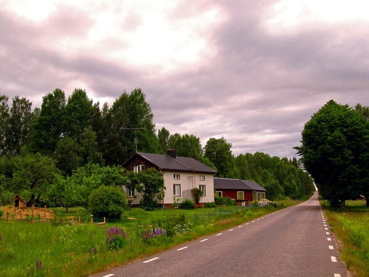 Bed and Breakfast Tva Ekar Gard Råda Exterior foto